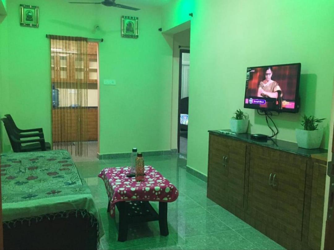Anandi Homestays Tirupati Kültér fotó
